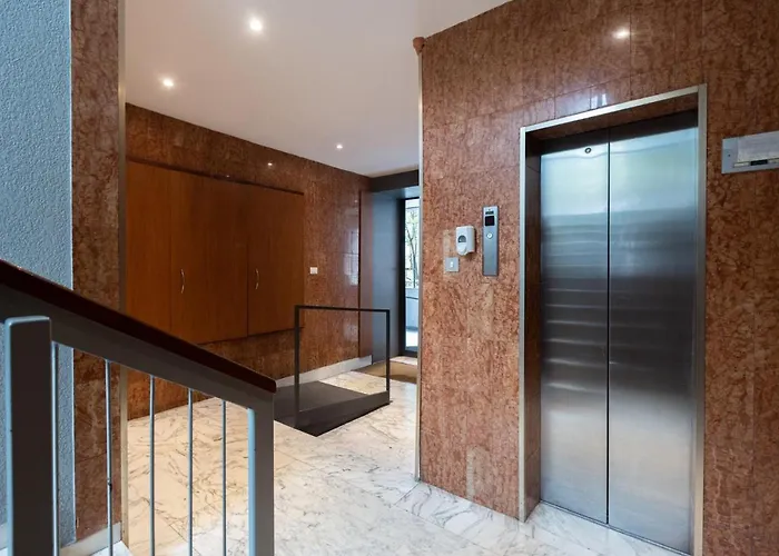 Mascarella, By Short Holidays *