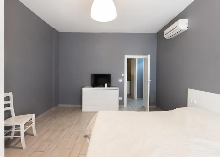 Mascarella, By Short Holidays