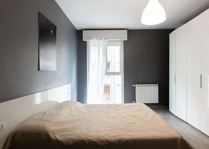 Mascarella, By Short Holidays *