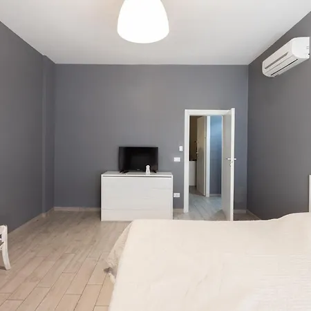 Mascarella, By Short Holidays